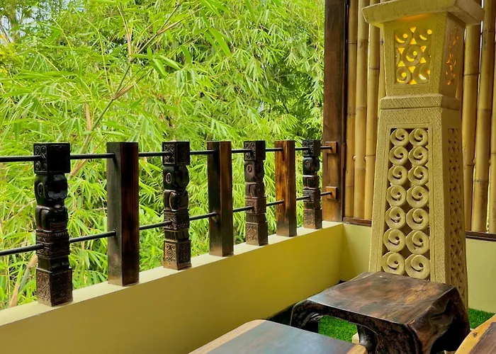 Bamboo Oasis Hotel