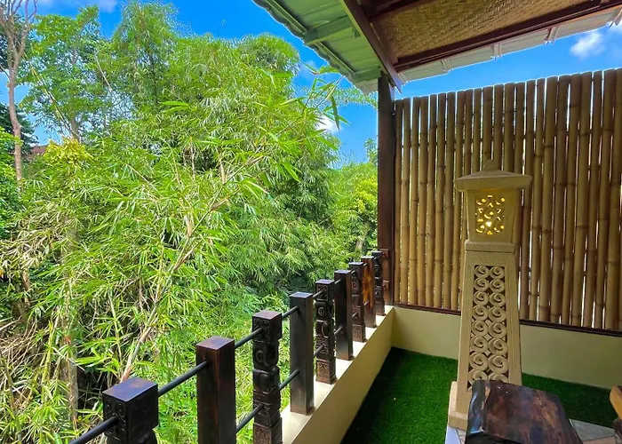 Hotel Bamboo Oasis